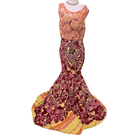 Mermaid dress : Ankara print and lace dress - Picture 1 of 5